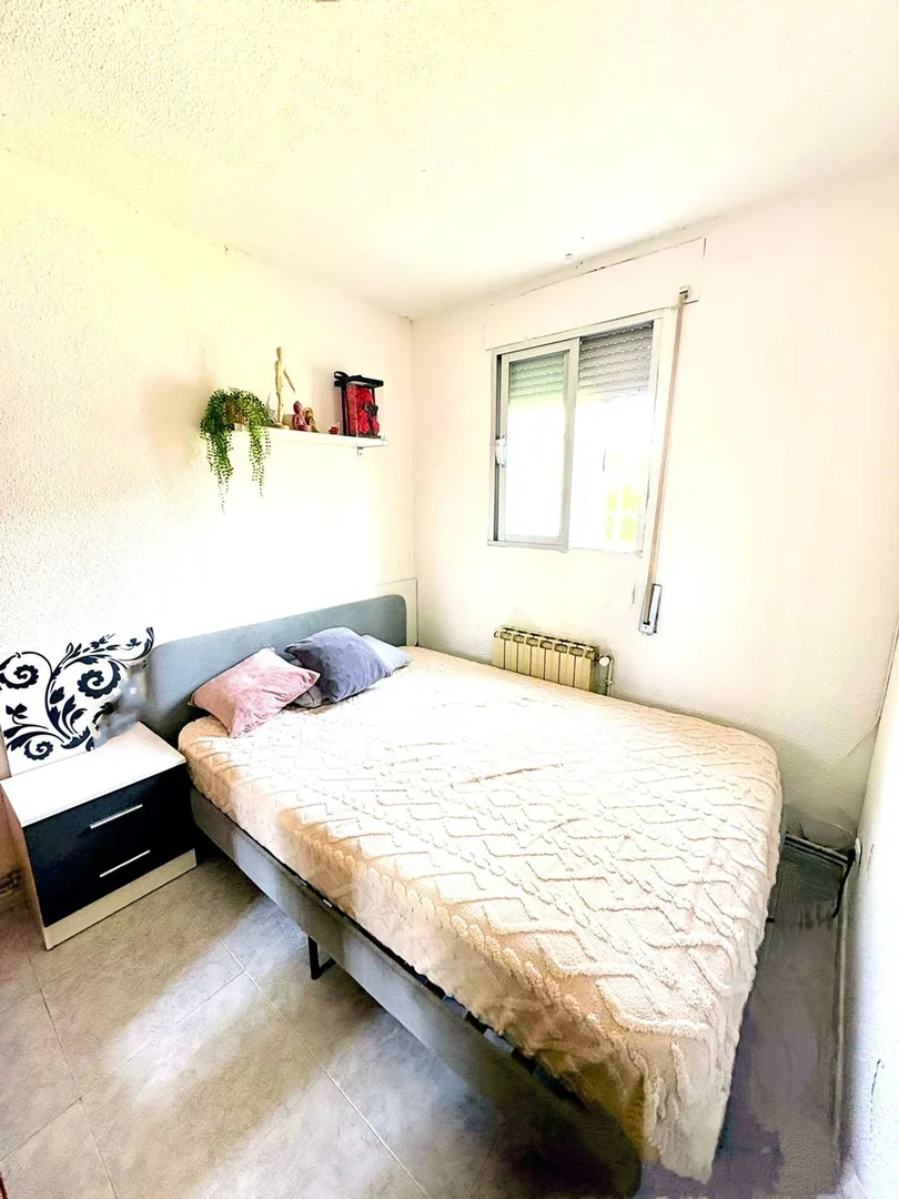 Piso en calle de la Encomienda de Palacios, 376 - Foto 2