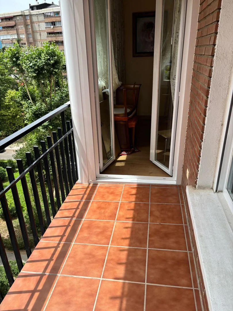 Piso en Calle de la Virgen de Aránzazu, 35, Tres Olivos - Valverde - Foto 7