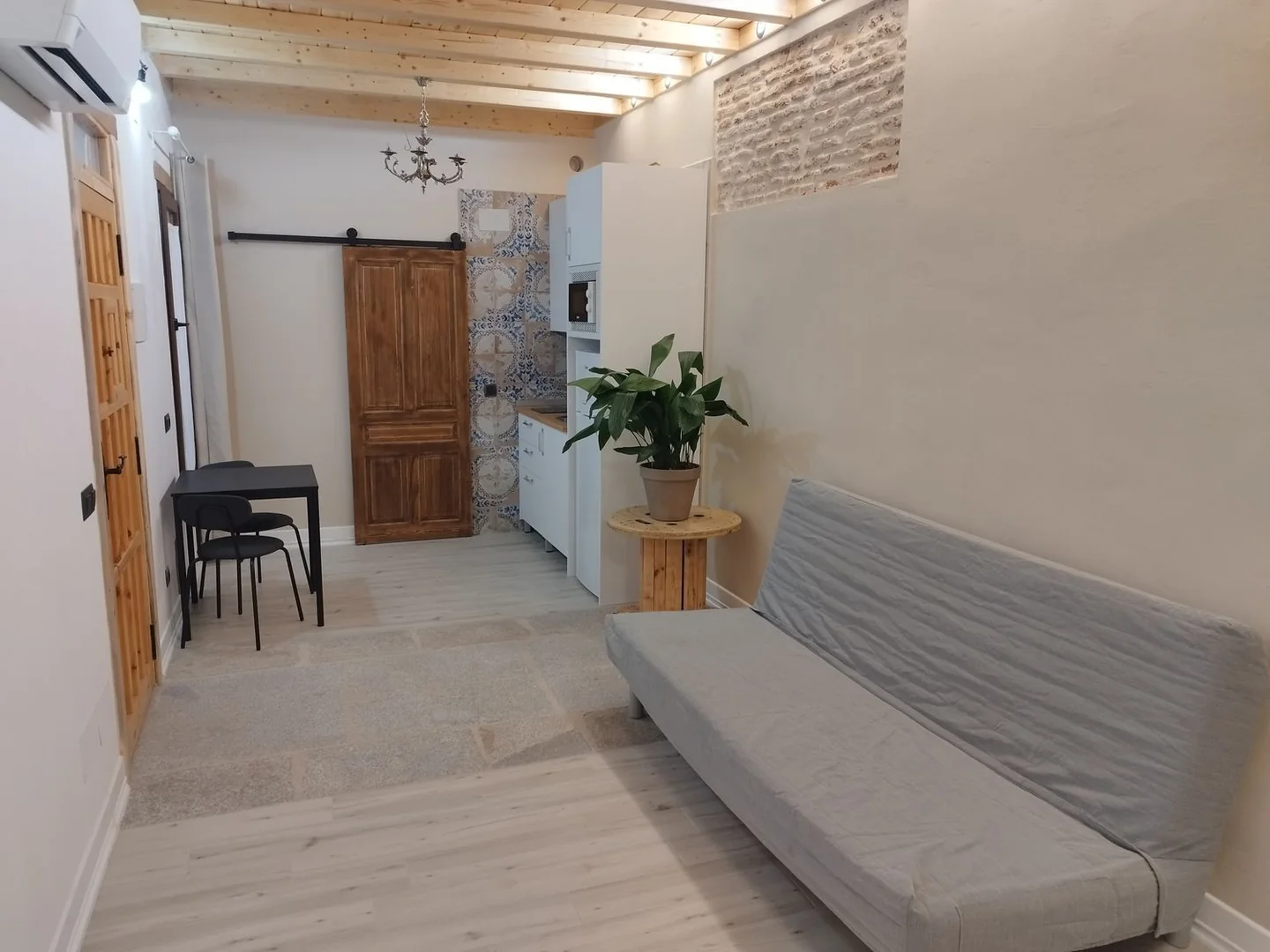 Estudio en Calle del Amparo, 27, Lavapiés-Embajadores - Foto 2
