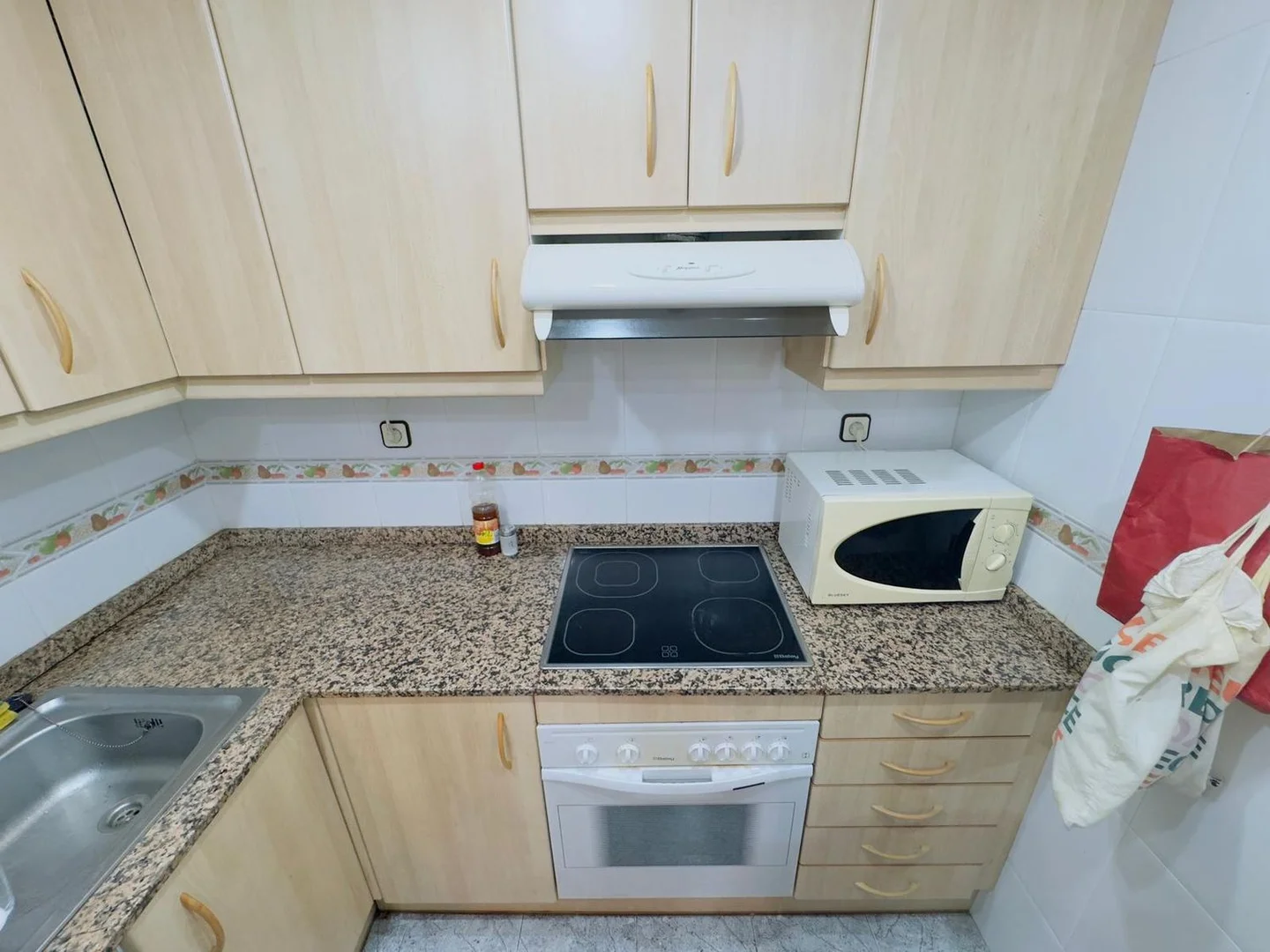 Piso en calle de Calàbria, 206 - Foto 16