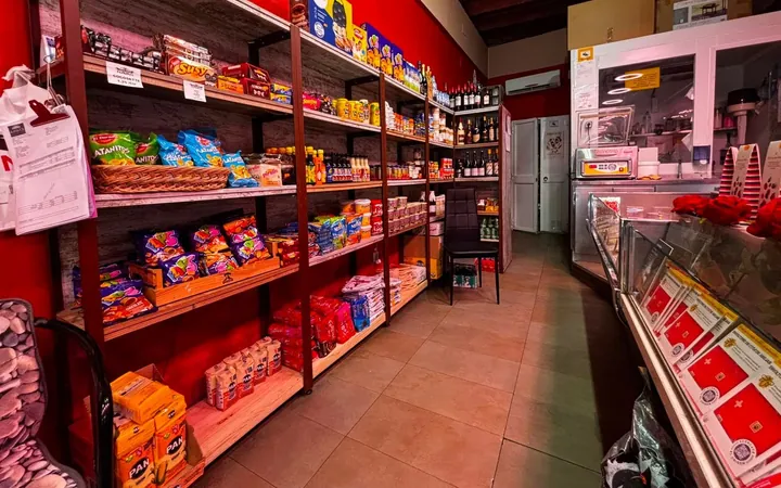 Local en Carnicería, tienda de alimentación en Avenida de Madrid, La Maternitat i Sant Ramon - Foto 11