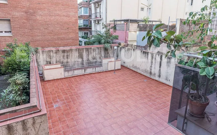 Piso en Les Tres Torres - Foto 1