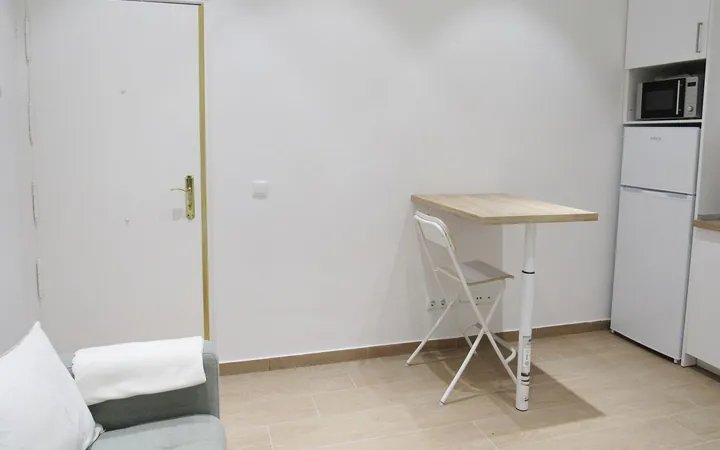 Piso en Valdeacederas - Foto 4