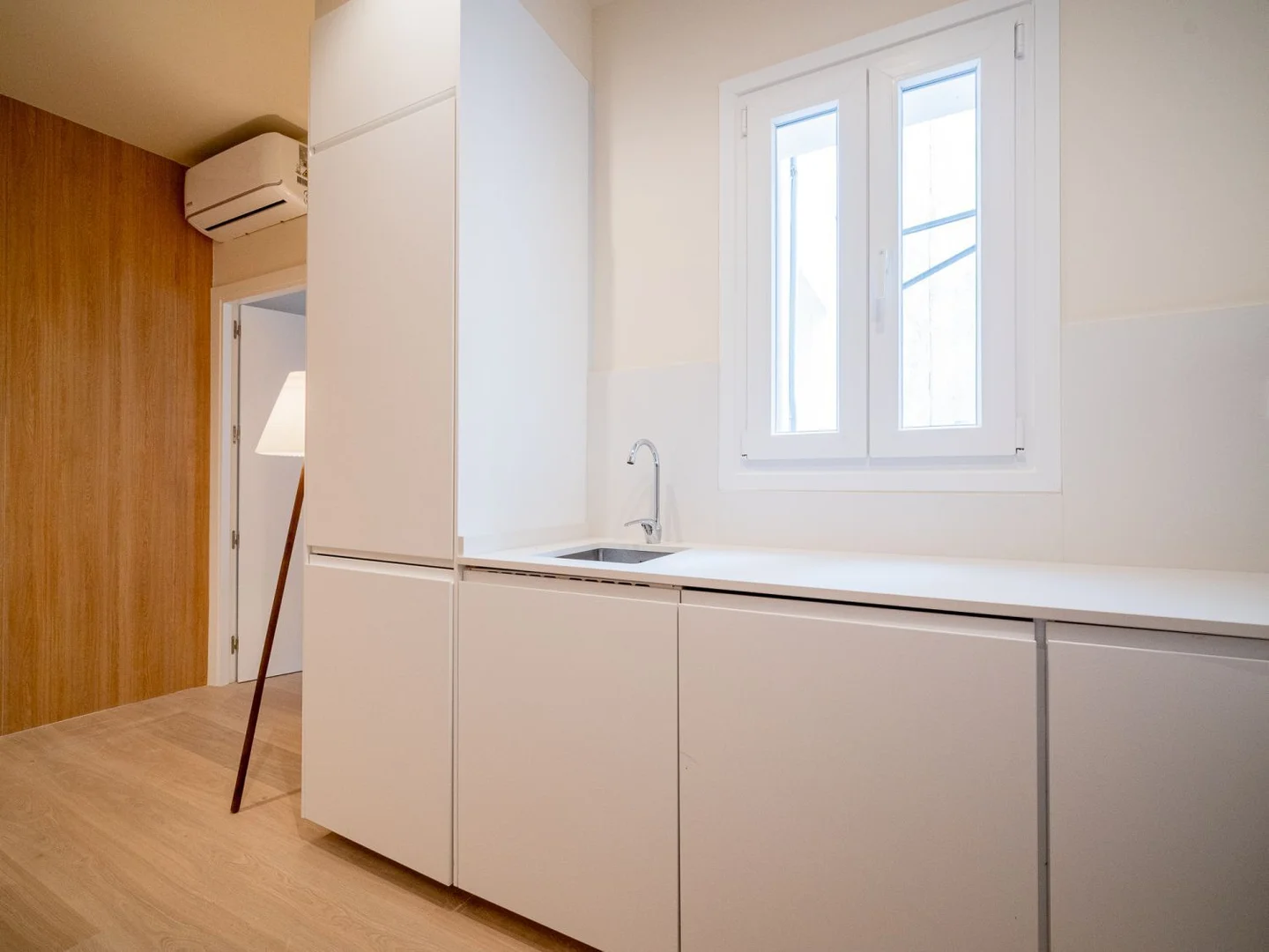 Piso en calle de Alfonso XII - Foto 8