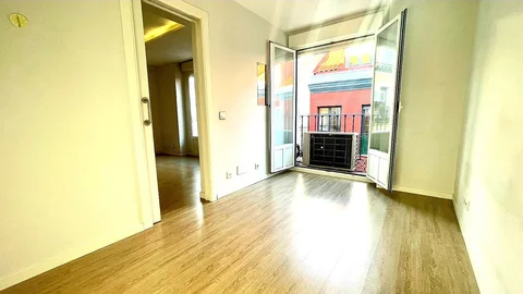 Piso en calle del Amparo, 50 - Foto 3