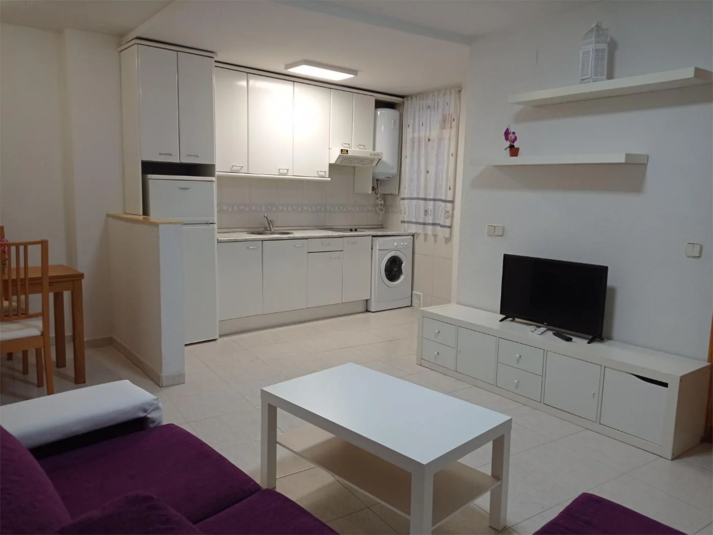 Piso en calle de Pérez Galdós 8 - Foto 7