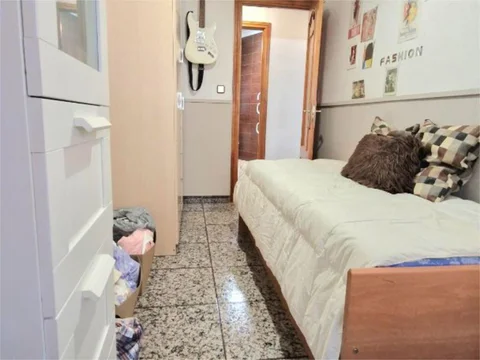 Piso en  Calle del Lago Iseo 5 - Foto 17