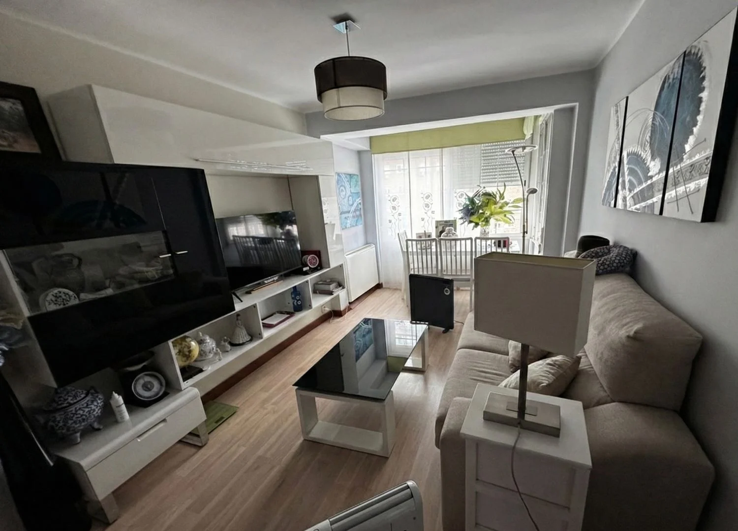 Piso en calle de Cervera, 1