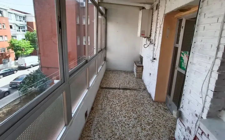 Piso en   C/ Calahorra - Foto 3