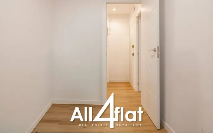 Piso en Calle de Bonsoms, Sants - Badal - Foto 17