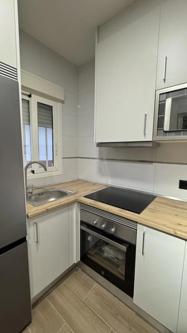 Piso en  Calle de Clara del Rey 11 - Foto 5