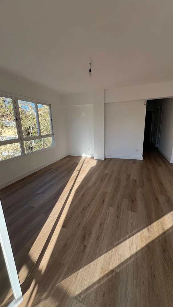 Piso en calle Benet Pons i Fàbregues, 21 - Foto 2