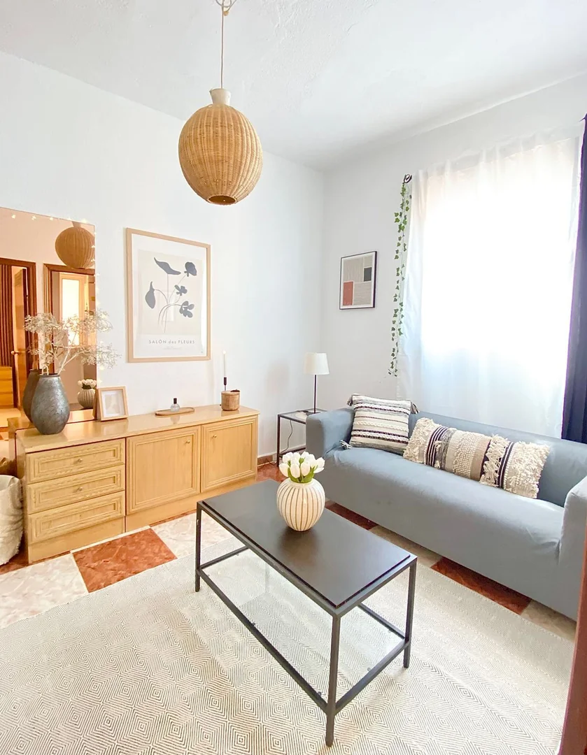 Piso en calle del Mesón de Paredes, 59 - Foto 2