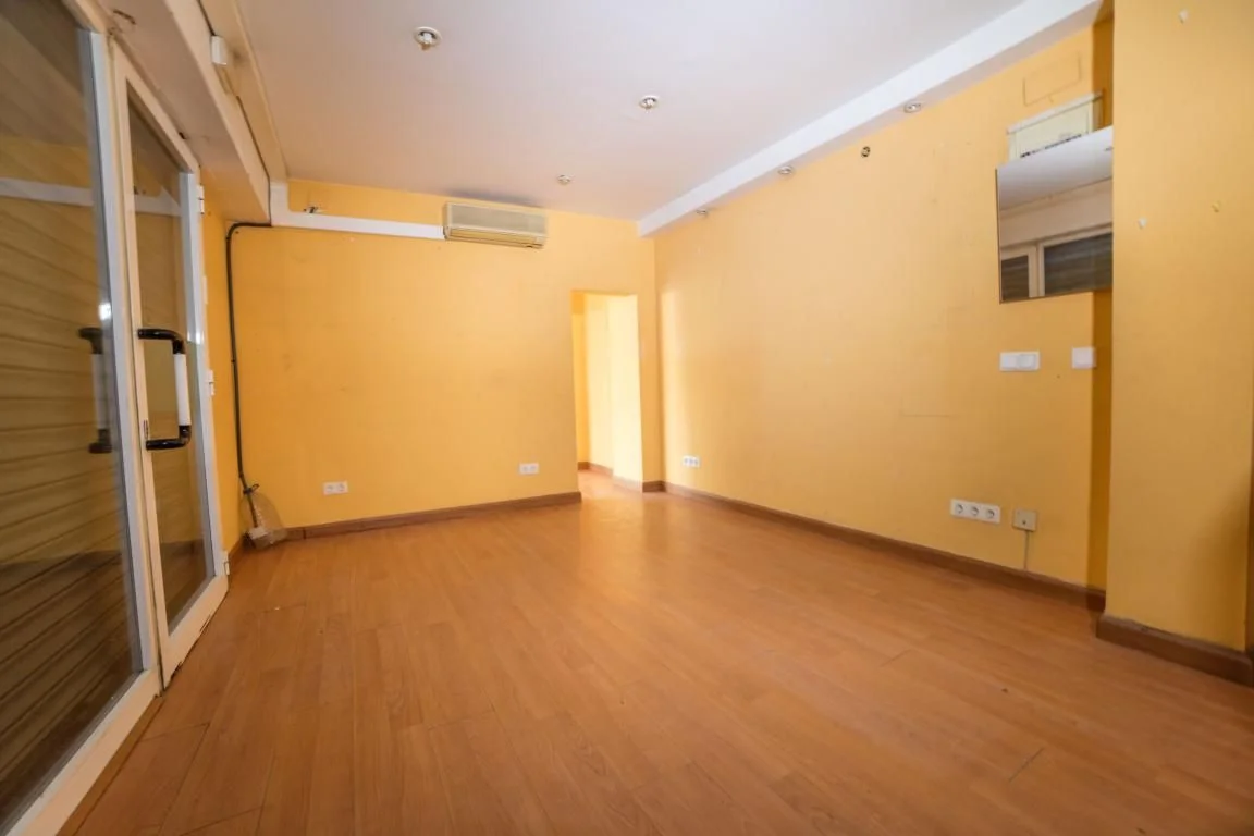 Local comercial en  Carrer de Mallorca - Foto 11