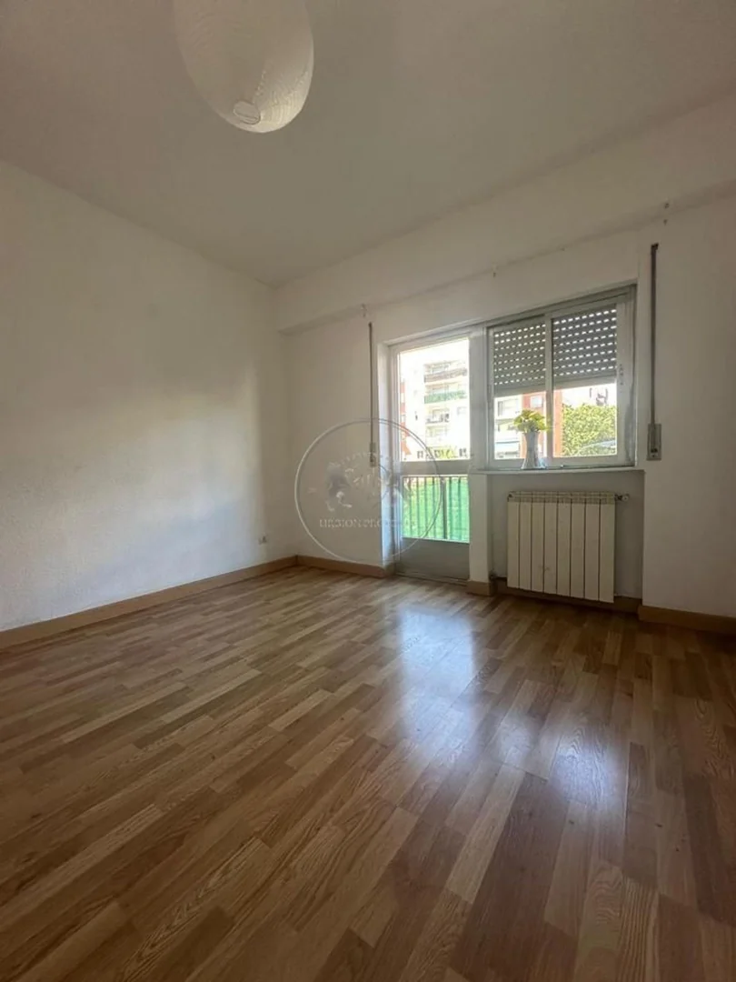 Piso en Calle de la Virgen de Aránzazu, Tres Olivos - Valverde - Foto 4