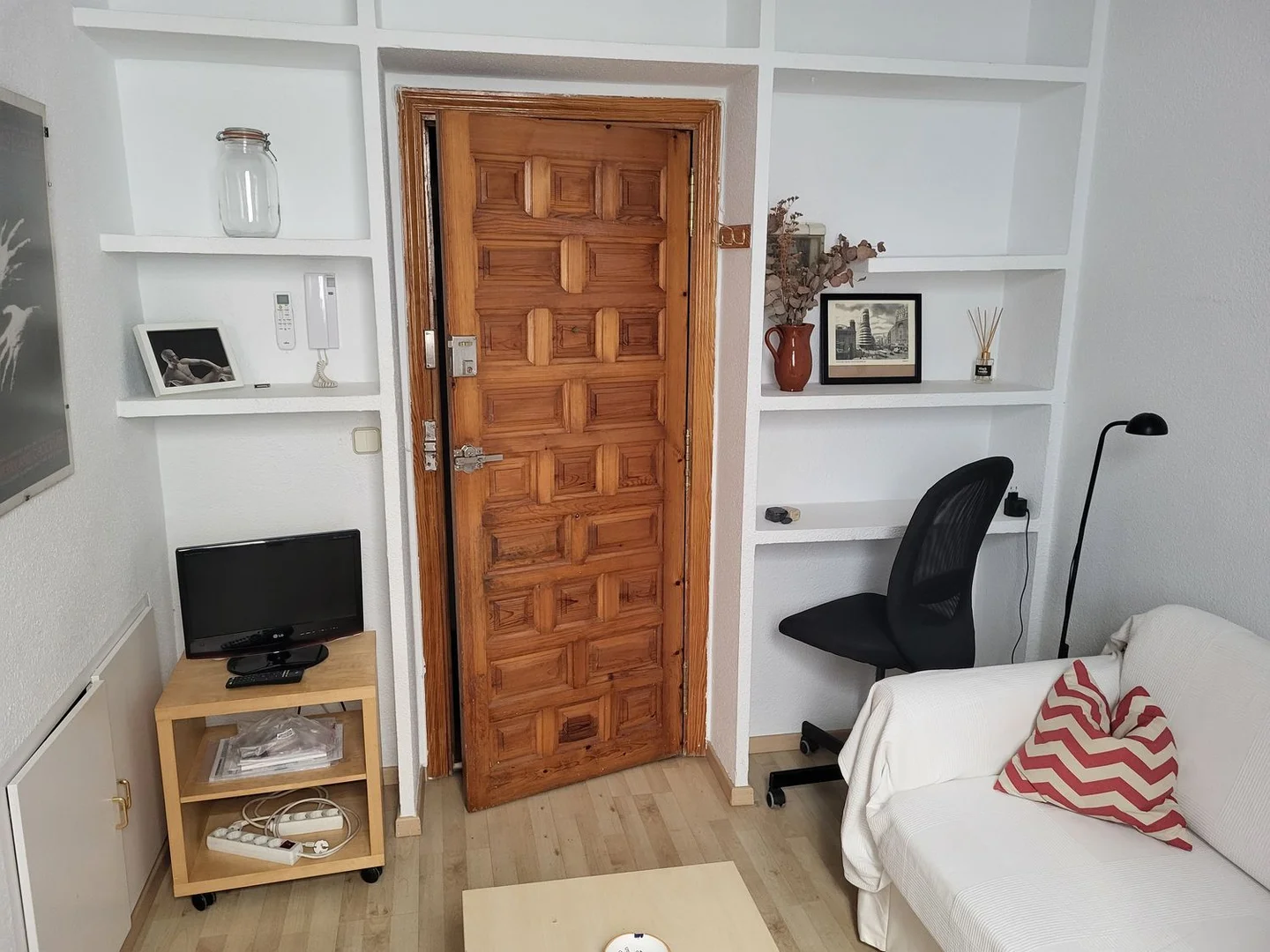 Estudio en calle del Barco, 12 - Foto 7