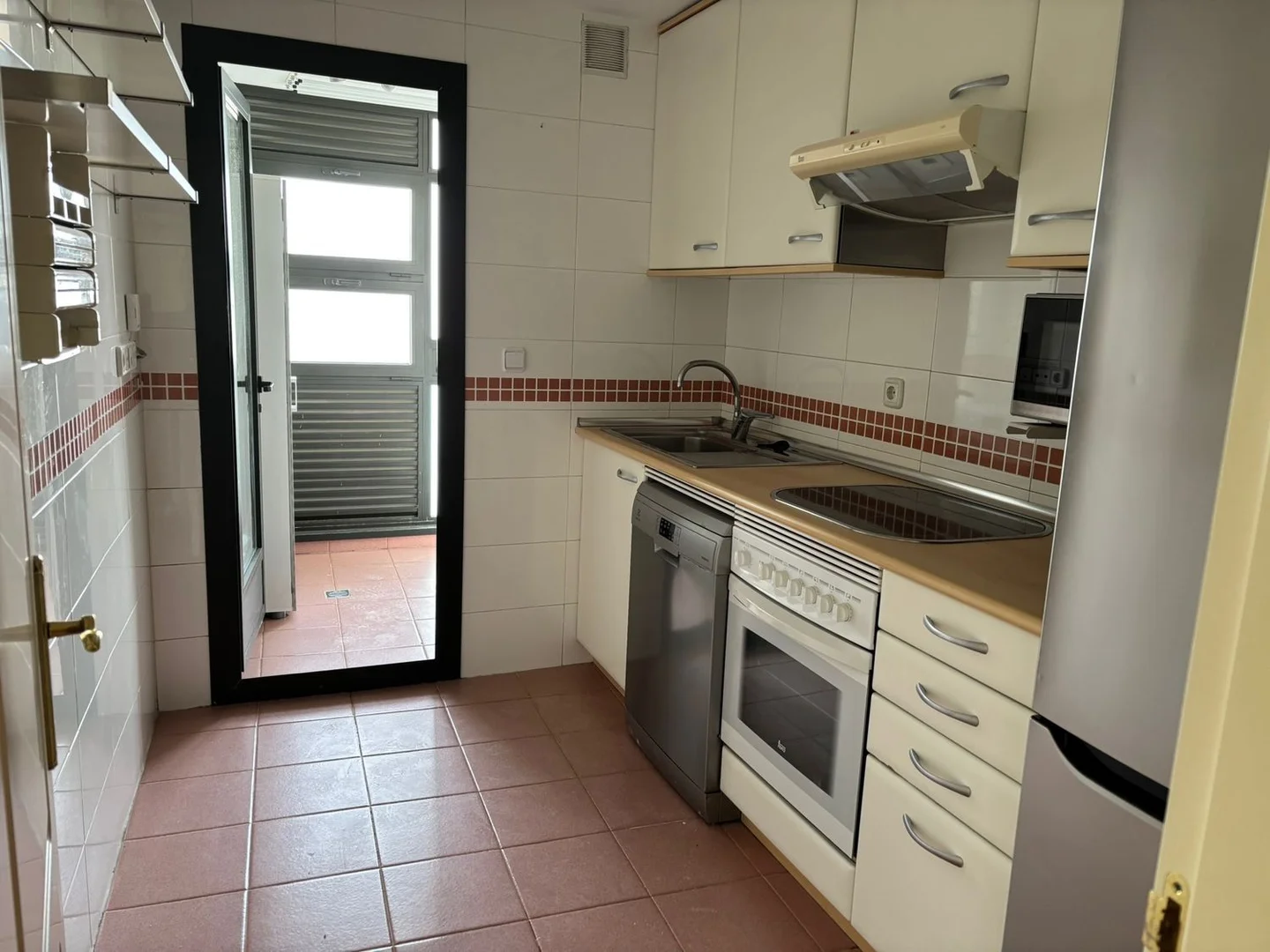 Piso en avenida de Camilo José Cela, 31 - Foto 4