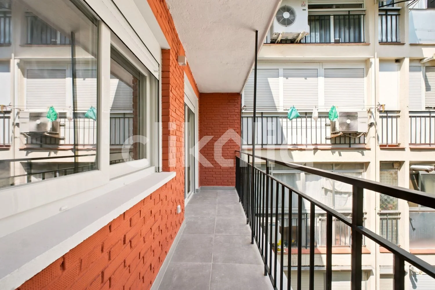 Piso en Calle de Villajoyosa, Los Rosales - Foto 3