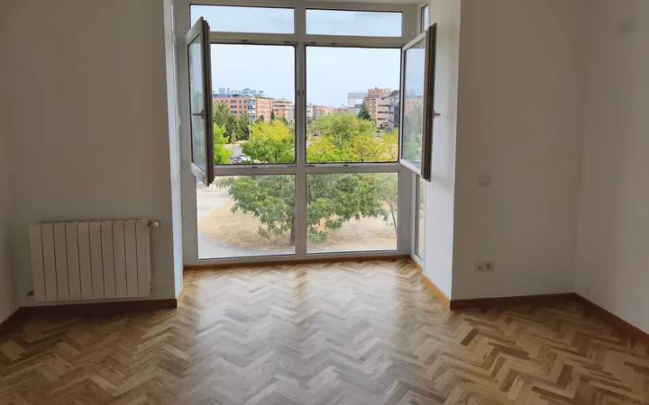 Piso en Avenida de Isabel de Valois, Madrid, 12, Sanchinarro - Foto 1