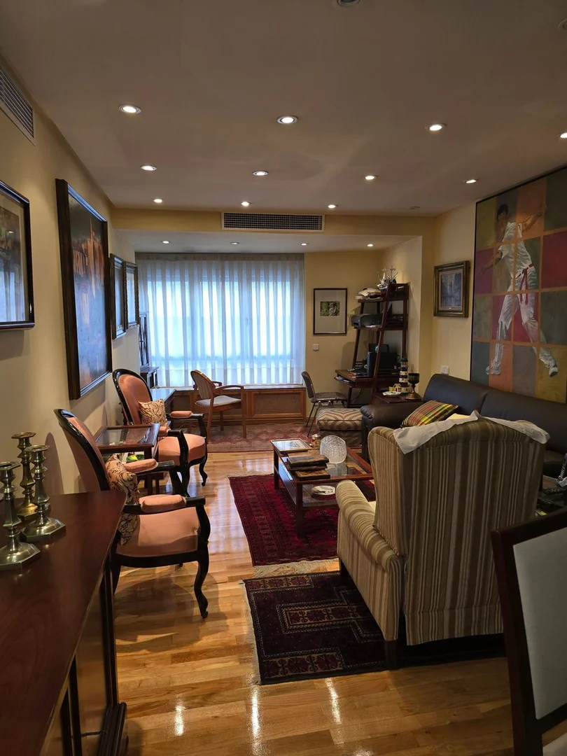 Piso en calle de Nicasio Gallego, 8 - Foto 1