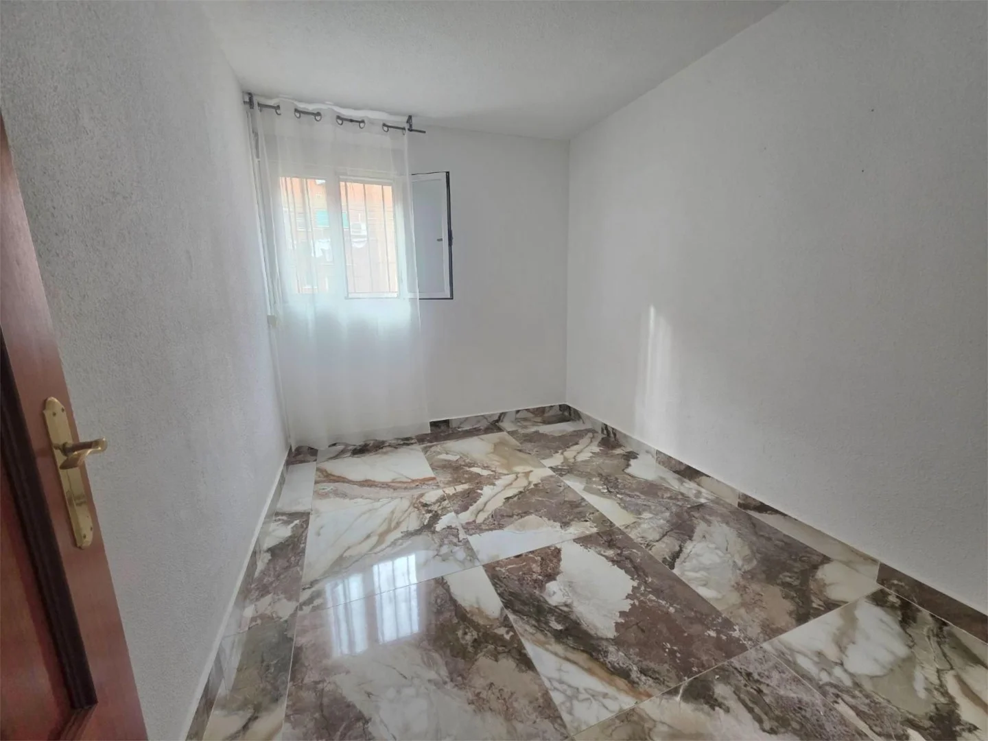 Piso en  Calle del Capitán Blanco Argibay 111 - Foto 2