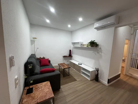 Piso en  Carrer de Còrsega 517 - Foto 3