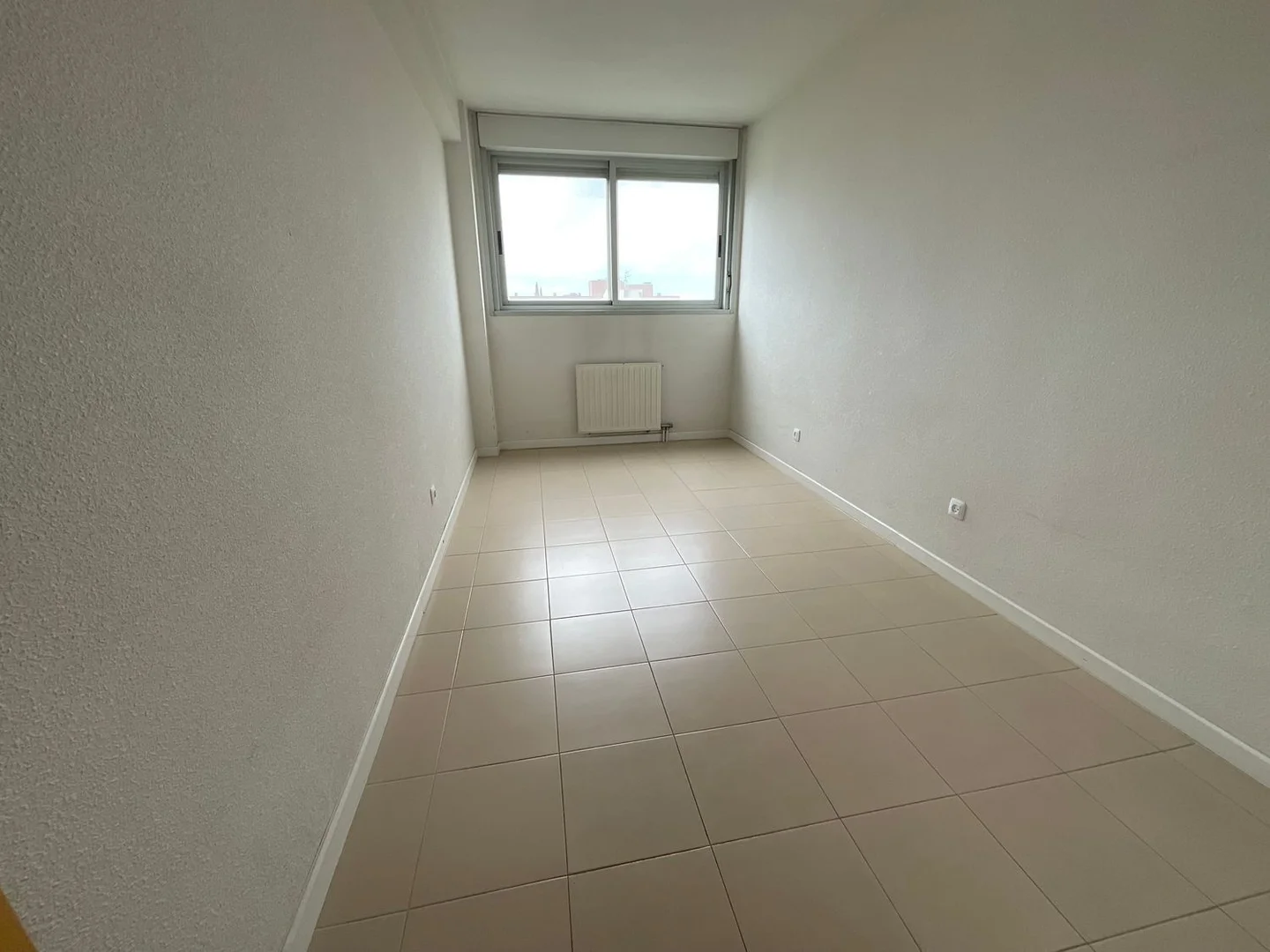 Piso en Barrio Valdebernardo - Valderrivas - Foto 4