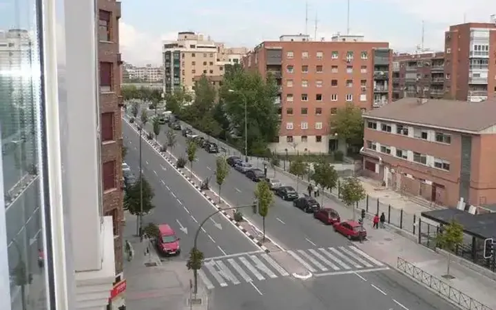 Piso en  Avenida de Camilo José Cela 9 - Foto 1