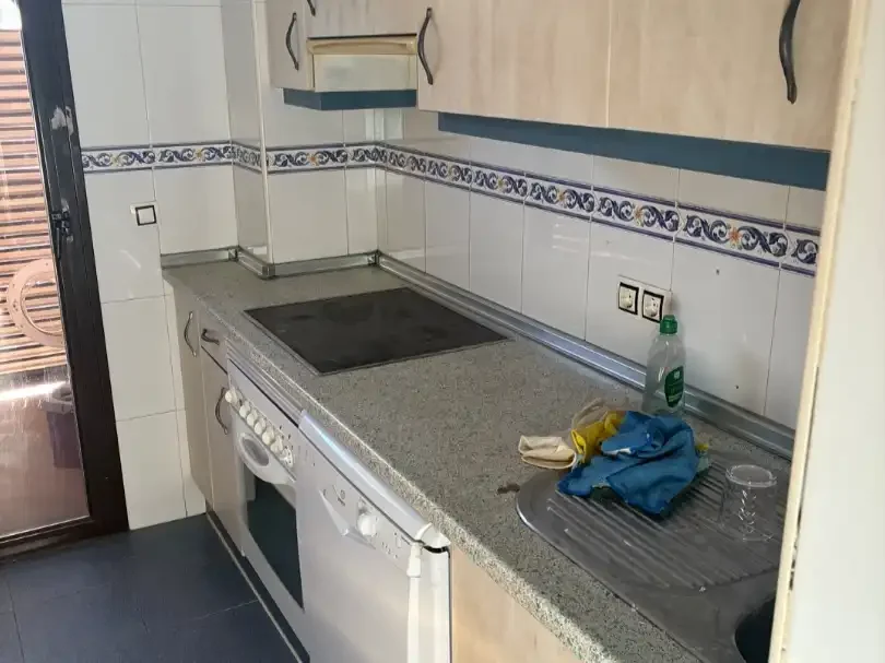 Piso en  Calle de Valdecaleras 13 - Foto 6
