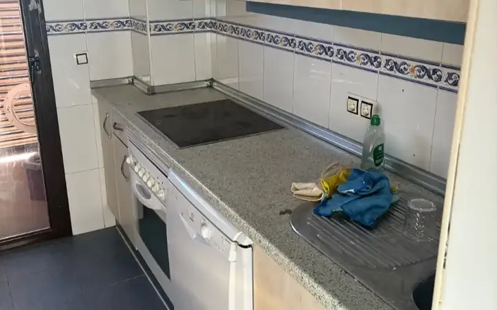Piso en  Calle de Valdecaleras 13 - Foto 6