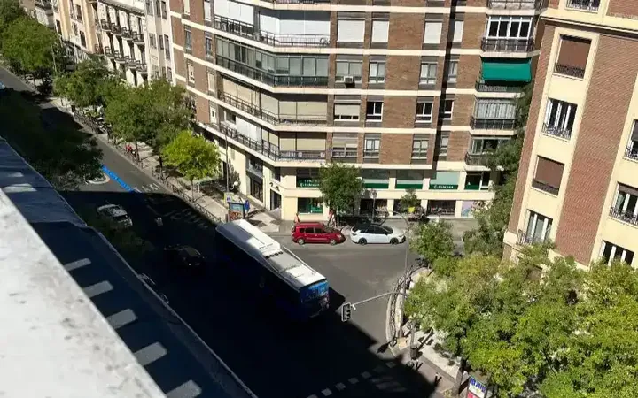 Piso en  Calle Alcalá 120 - Foto 1