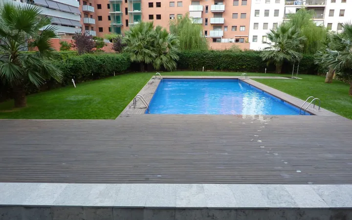 Piso en Provençals del Poblenou - Foto 1