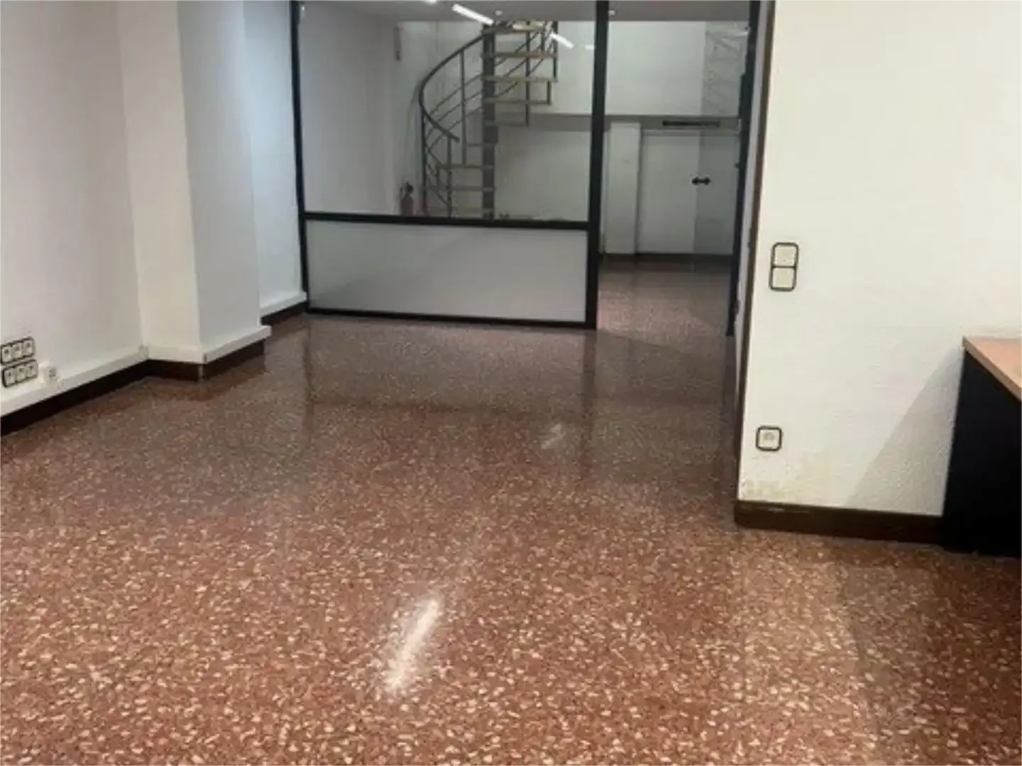 Local comercial en  Passeig de Sant Joan 109 - Foto 9