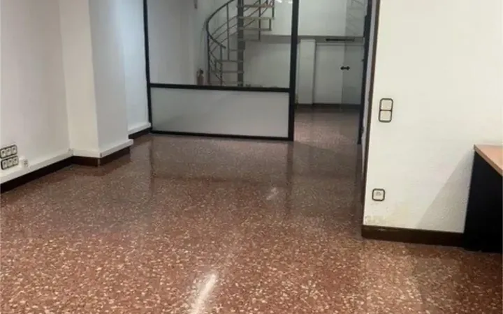 Local comercial en  Passeig de Sant Joan 109 - Foto 9