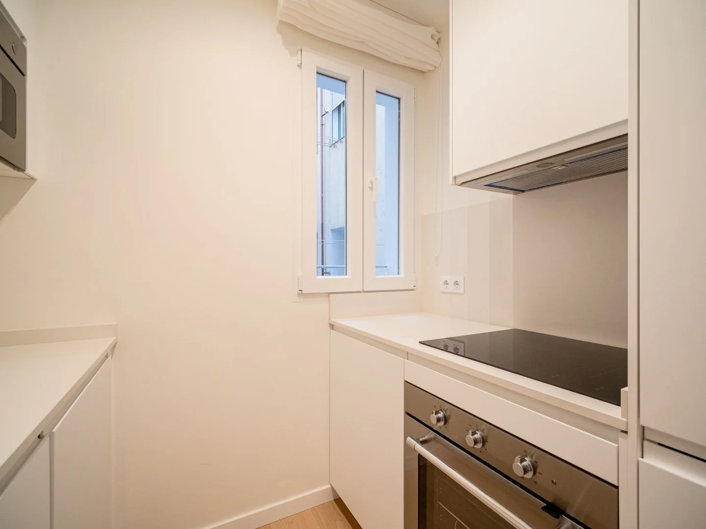 Piso en calle de Catalina Suárez - Foto 12