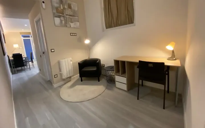 Apartamento en  Calle de la Constancia 44 - Foto 4