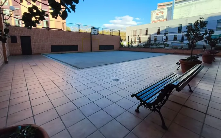 Piso en Calle de la Antracita - Foto 5
