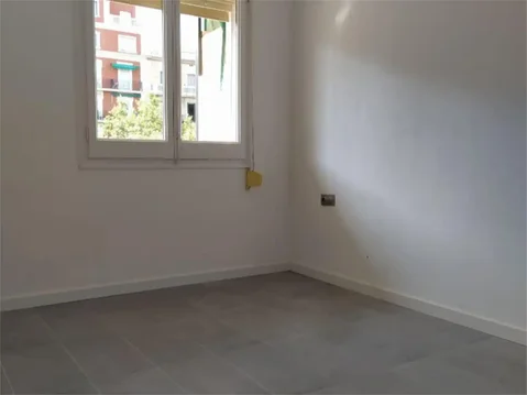 Piso en  Gran Via de les Corts Catalanes 253 - Foto 8