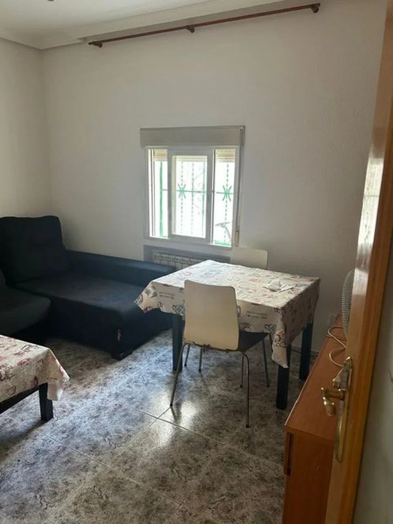 Piso en Calle Vicenta Villegas, 24, Lucero - Foto 4