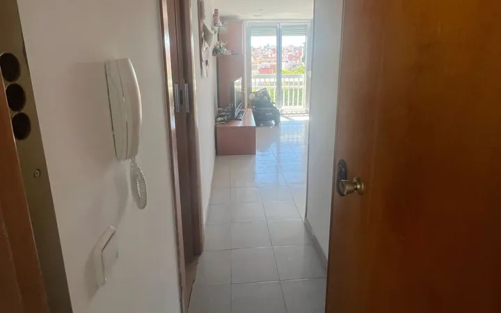 Piso en Calle de Sánchez Preciado, 40 - Foto 2