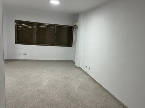 Piso en avenida de Andalucía, 24 - Foto 3