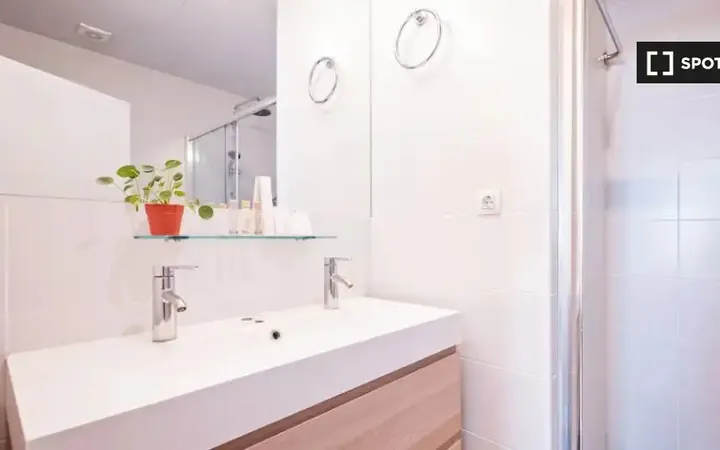 Piso en  Barcelona Capital - Foto 9