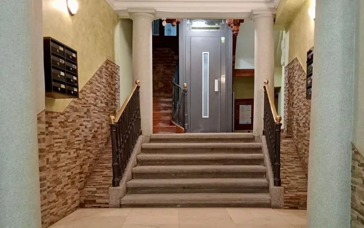Piso en Principe, 26, Huertas-Cortes - Foto 2