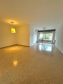 Alquiler de piso en Gran Via de Carles III, 53 - Foto 1