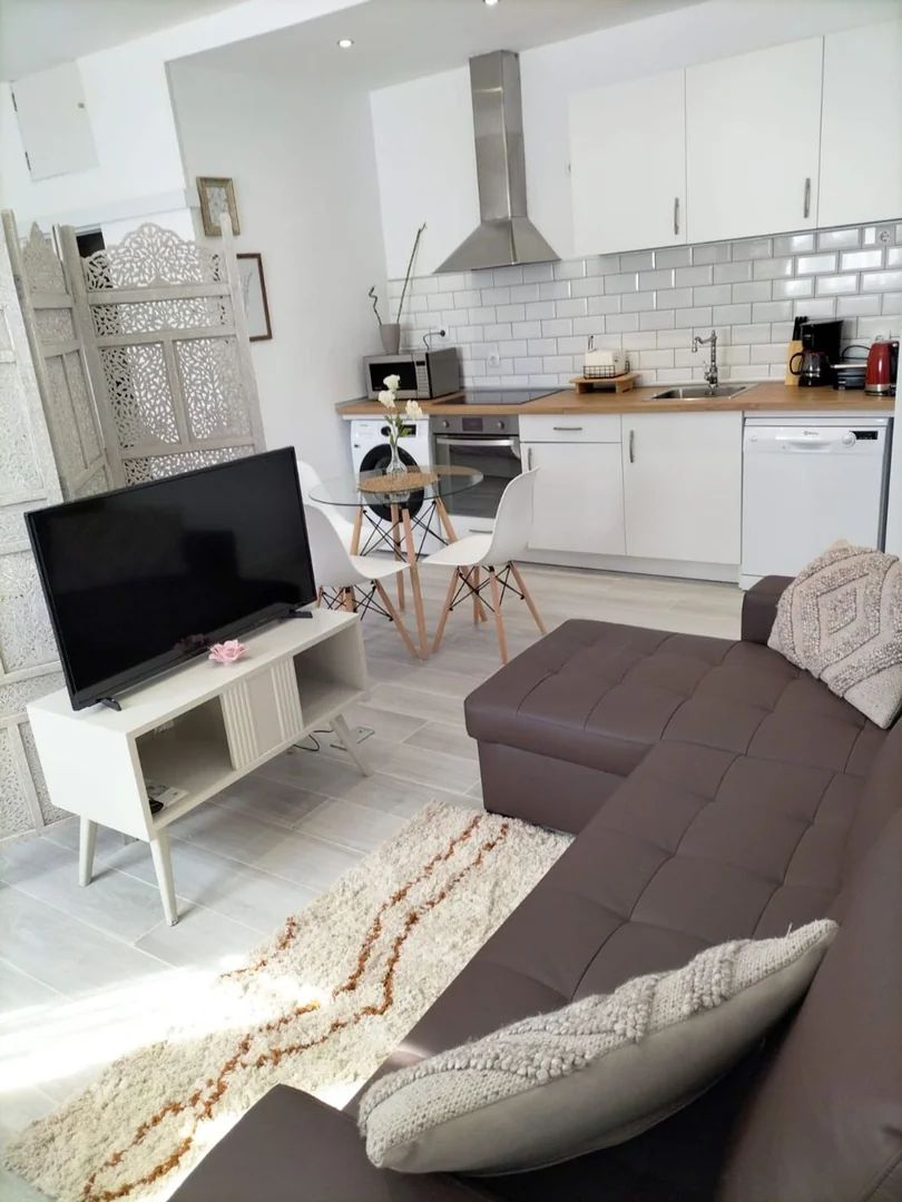 Piso en Numancia - Foto 4