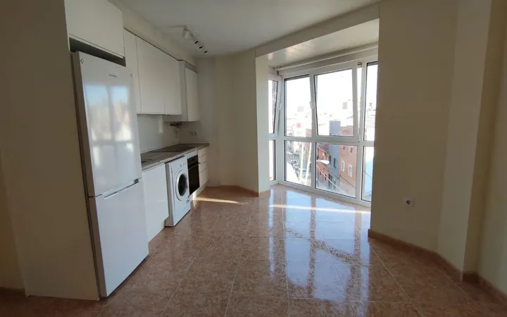 Piso en Calle de Gonzalo Herrero, Valdeacederas - Foto 8