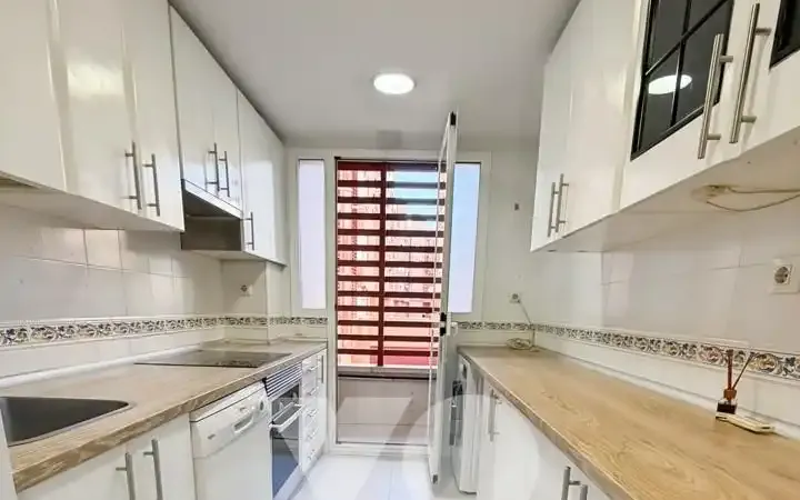 Piso en  Avenida de Niza - Foto 9