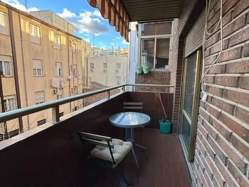 Piso en  Calle de Martín de los Heros 43 - Foto 5