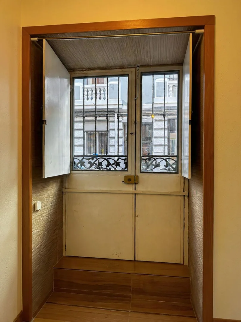 Piso en Barrio Huertas-Cortes - Foto 8