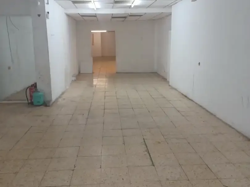 Local comercial en  Carrer de Sugranyes 1 - Foto 12